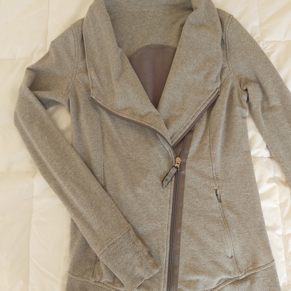 Lululemon Bhakti Yoga Jacket Asymmetrical Double Zip Up - Picture 1 of 7